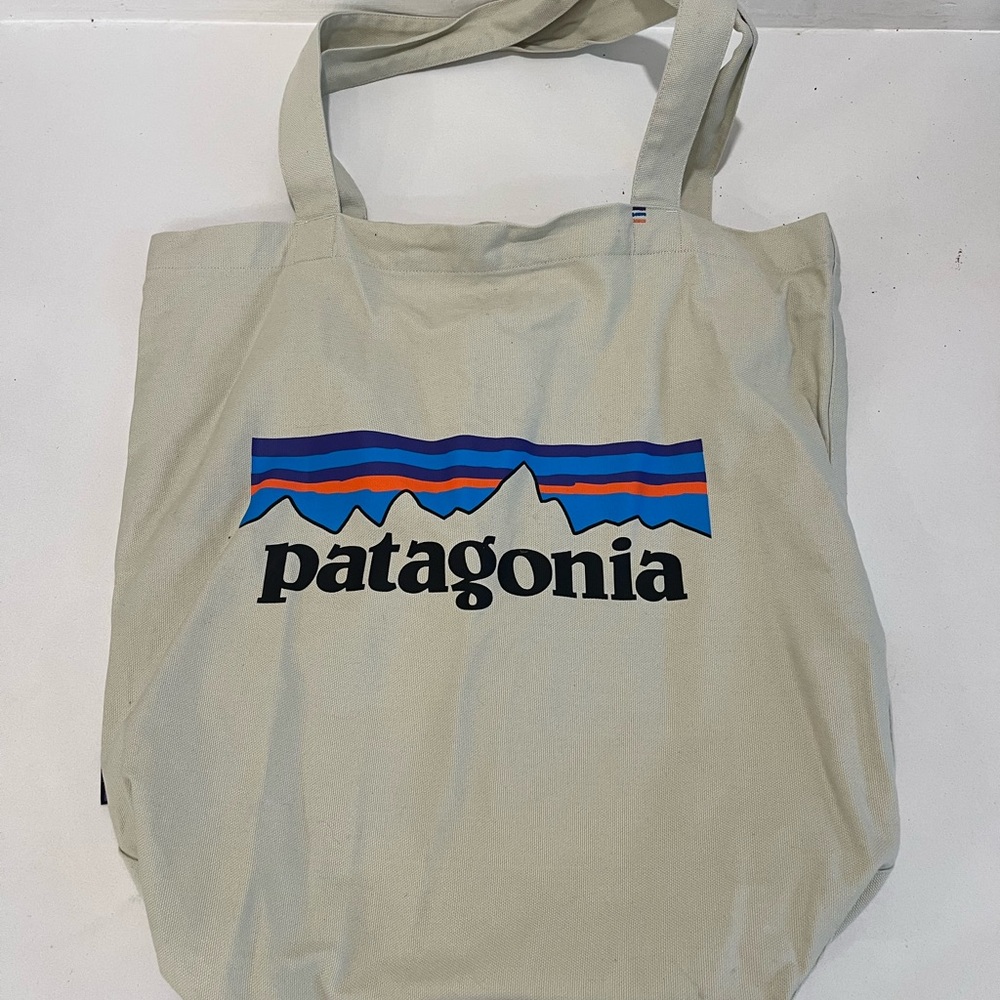 Patagonia tote bag